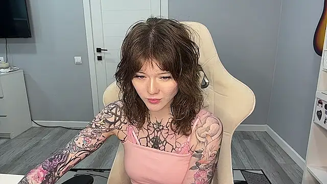 OopsieBaby Chat XXX in diretta