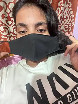 Sandhya_77 – Live XXX-chat