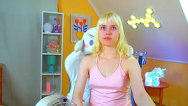 HannahHollis' Live XXX Chat