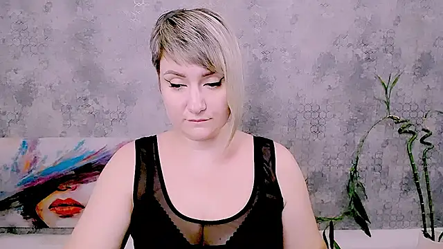 دردشة Djullia الجنسية المباشرة