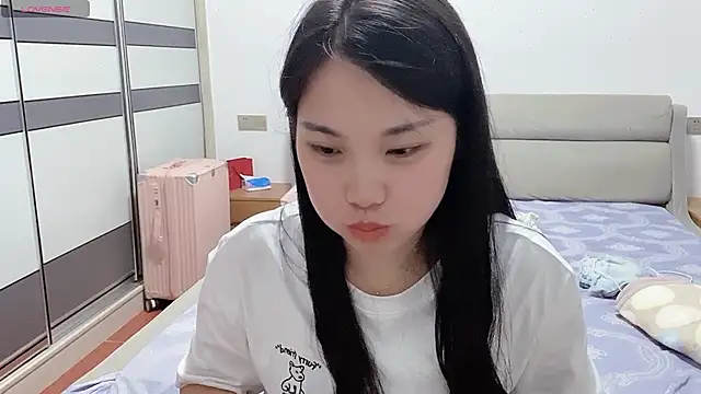 xiaoting-167 élő XXX-chatje