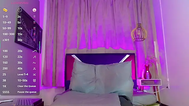 alexsandra_kiss Show Webcam