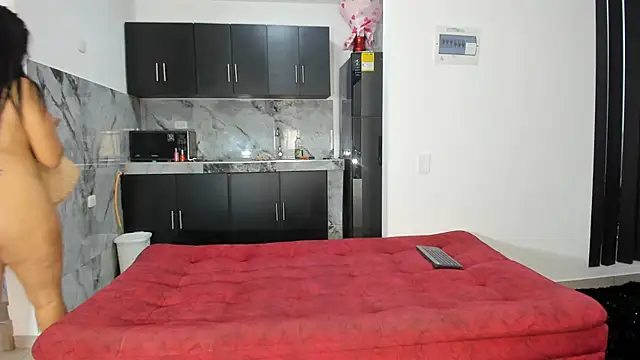 Indulgent_FetishesXXX Adlı Modelin Canlı XXX Sohbeti