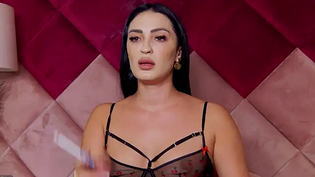 VictoriaLanes Chat XXX live