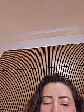 NeredaXxx élő XXX-chatje