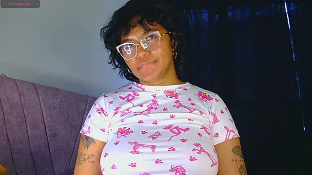 alessia_temptation élő XXX-chatje