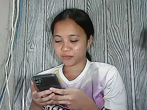 Yours_AsianPinayGirl18 – Live XXX-chat