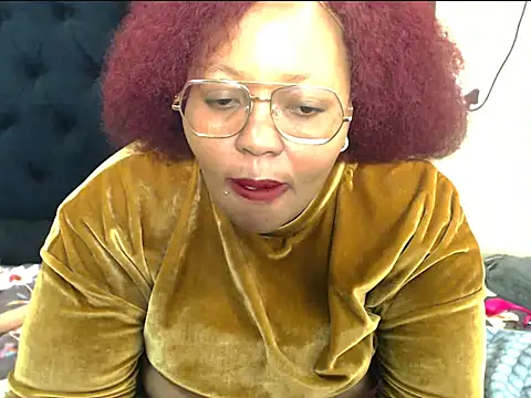 Chat XXX Live EbonySkyeXX