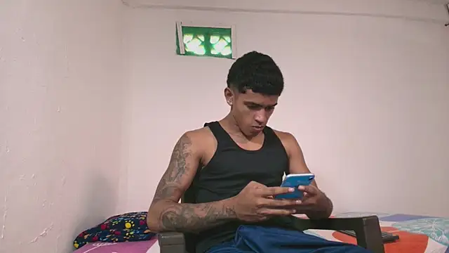 k_florez Chat XXX in diretta