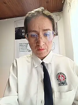 Valentina--1 – Naživo XXX chat