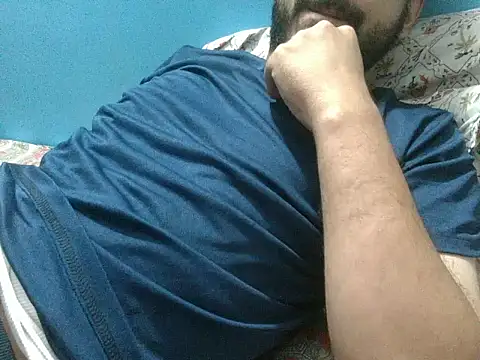 צ'אט XXX בשידור חי של Precumboner