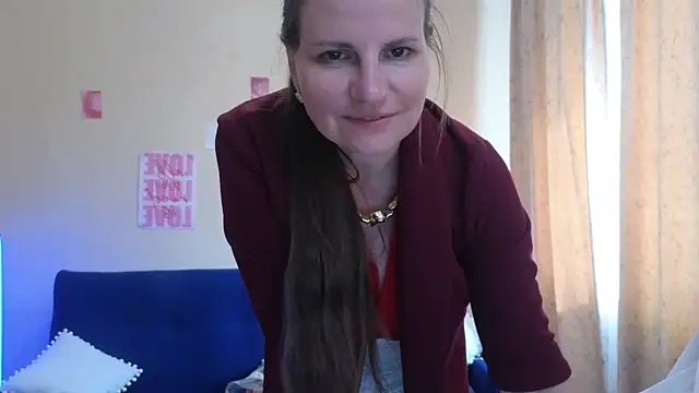 Chat XXX en directo de Mirabelle_Velvet