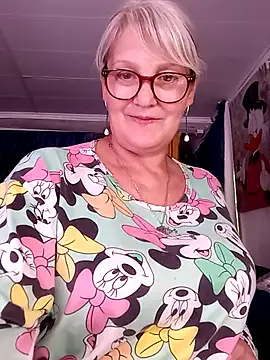 irinamaux live XXX chat