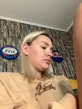 Sextazy's Live XXX Chat