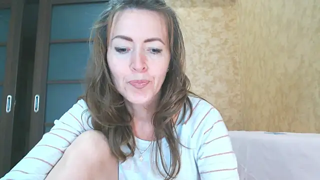 NicoleEunice87 élő XXX-chatje