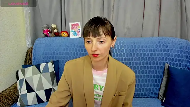 TayanaJons Adlı Modelin Canlı XXX Sohbeti