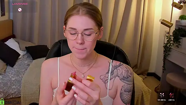 Alison_Doody's Live XXX Chat
