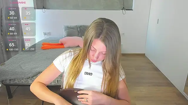 Chat XXX en directo de Kitkatvel