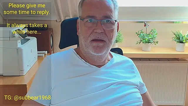 subbear1968 Adlı Modelin Canlı XXX Sohbeti
