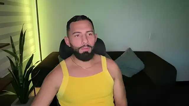 Rob_fab Adlı Modelin Canlı XXX Sohbeti