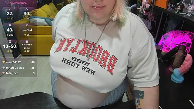 Softie_Sofy Chat XXX live