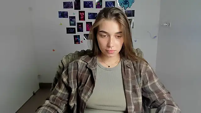 NikaMystic's Live XXX Chat