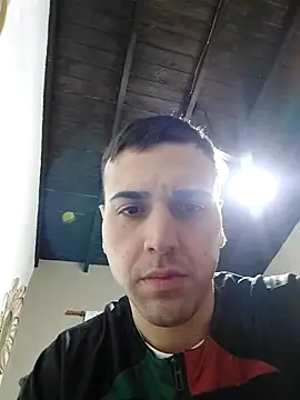 Agusss_2000 Live XXX Chat