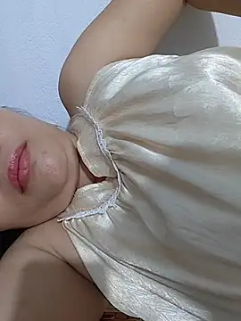 2_sexxx élő XXX-chatje