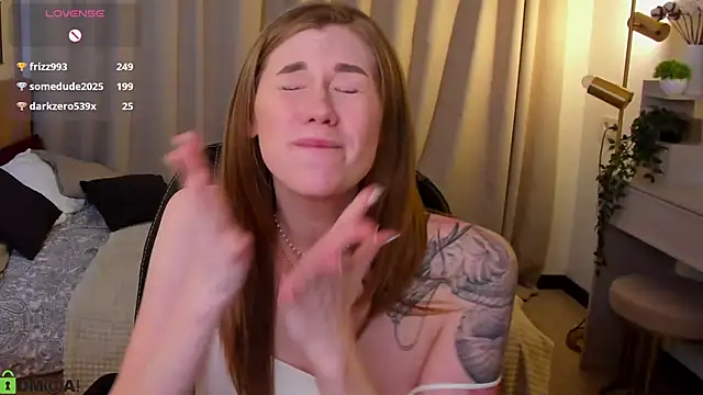 צ'אט XXX בשידור חי של Alison_Doody