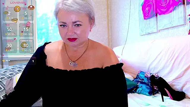 Viki100paradise – Live XXX-chat