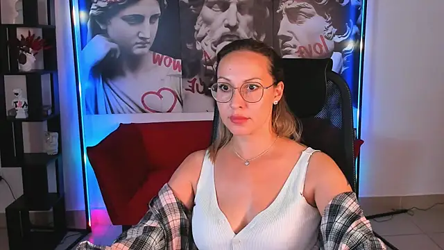 Chat XXX en directo de Charlotte_Hudson