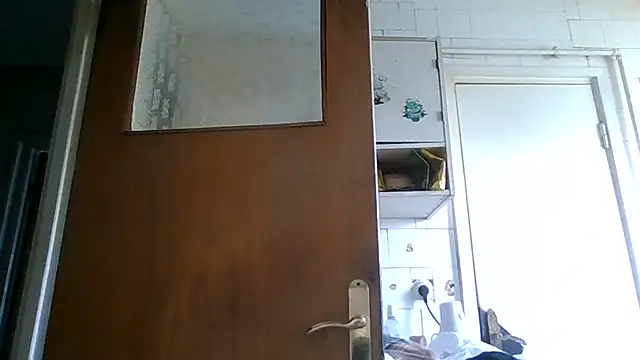 mariusica1@xh Live XXX-Chat