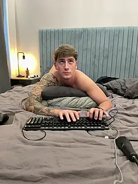 Chat XXX en directo de DaniHort
