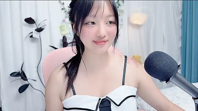 Winnie666999のライブXXXチャット
