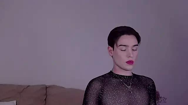 RobbyCharming live XXX chat