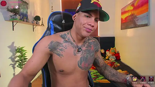 Damian_latinxxx élő XXX-chatje
