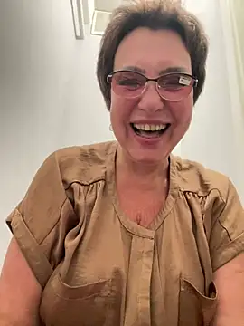 bettybutter_'s Live XXX Chat