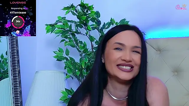 Daliya_ élő XXX-chatje