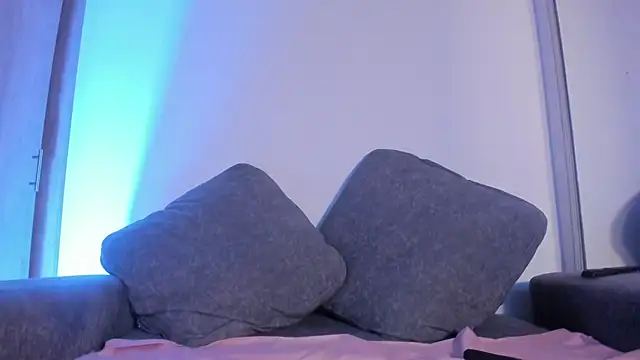 XXX chat uživo modela isa_kiss