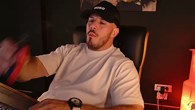 AngeloEricn Live XXX chat