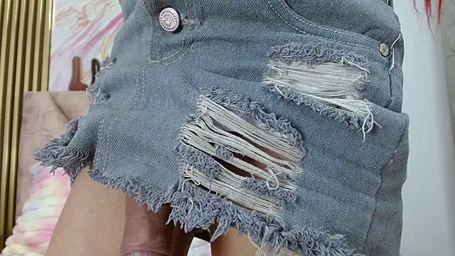 manuela_hot33のウェブカメラショー