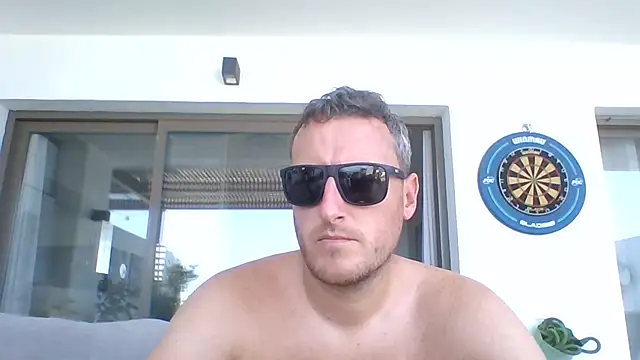 Londonlad818 – Live XXX-chat