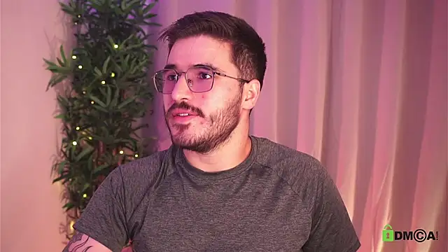 Tony_Wylie Chat XXX live