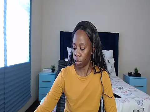 QUEENMANDYY 라이브 XXX 채팅