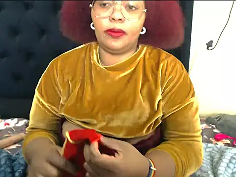EbonySkyeXX's Live XXX Chat