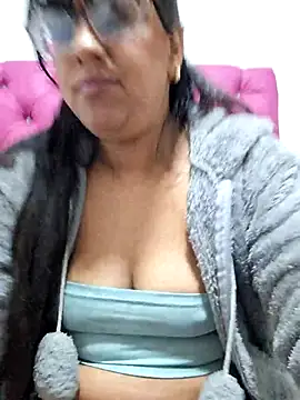 دردشة ZaidaWet الجنسية المباشرة