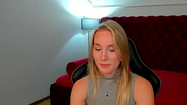 ElaraVoltage – Live XXX-chat