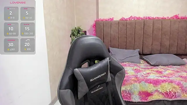 Julieth_Caandy XXX чат на живо