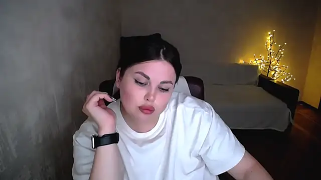Emily_Mo's Live XXX Chat