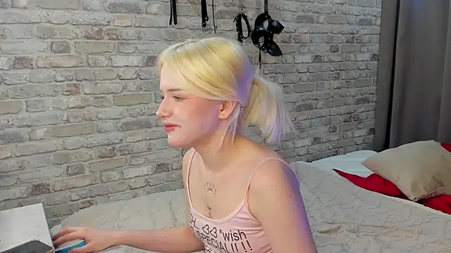 kikipeach – Live XXX-chat